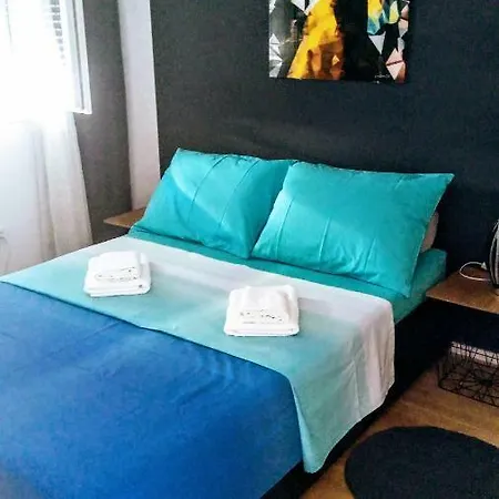Apartment Lira Tauri *